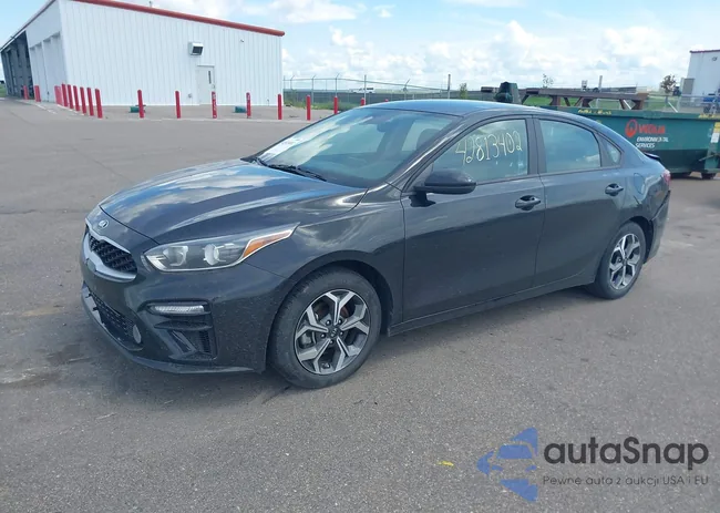 3KPF24AD0ME375431: 42813402