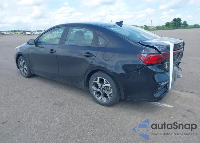 3KPF24AD0ME375431: 42813402