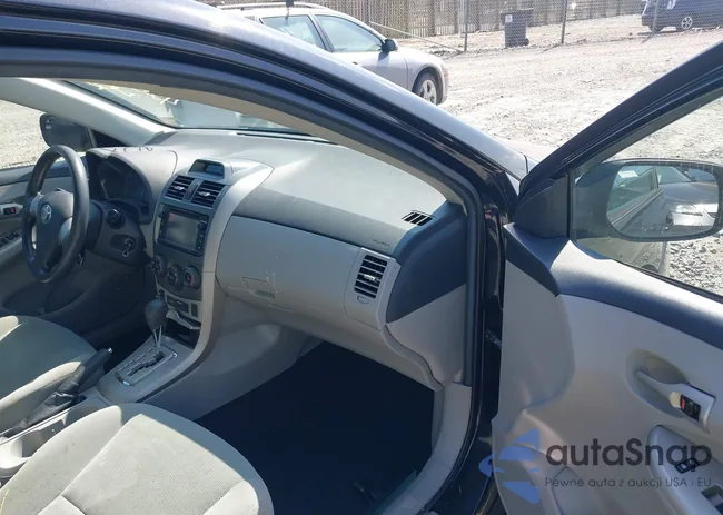 2T1BU4EE8DC978878: 42812532