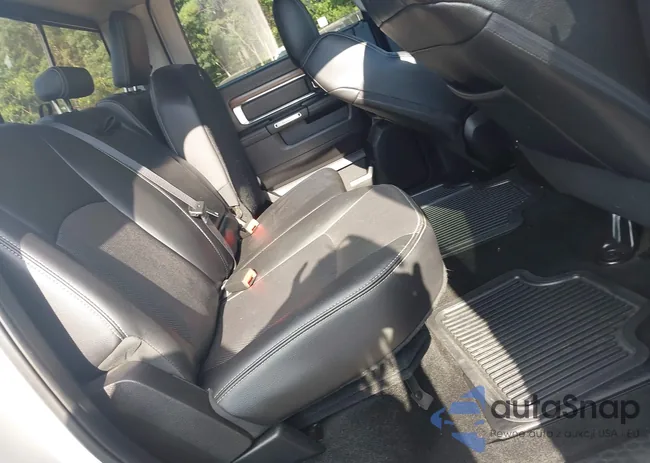 1C6RR7NT4FS776953: 42812584