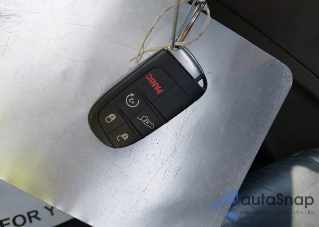 1C4RJFBG4FC922182: 42812752