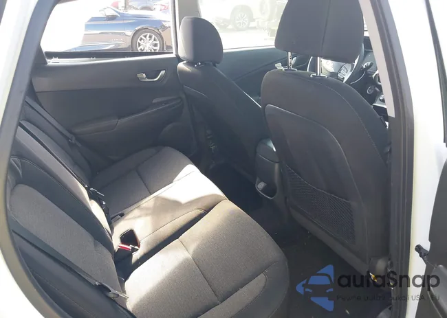 KM8K23AG3PUA70044: 42812761