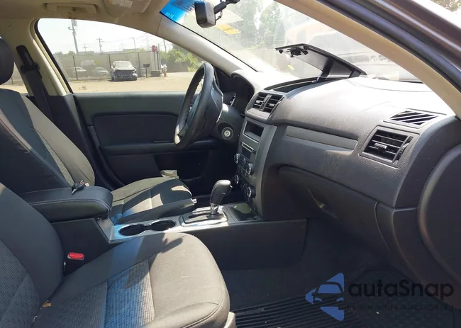 3FAHP0HA3CR155292: 42812834