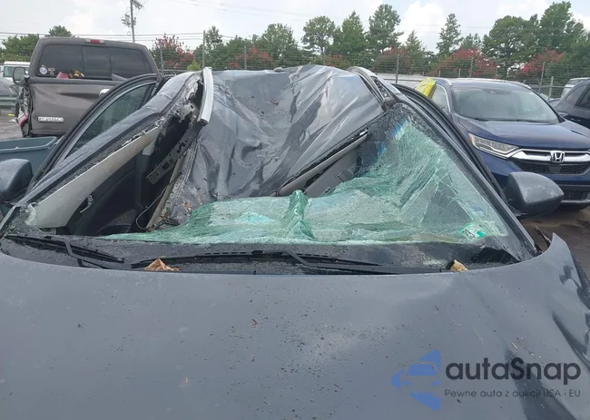 KM8J33A49HU296196: 42812897