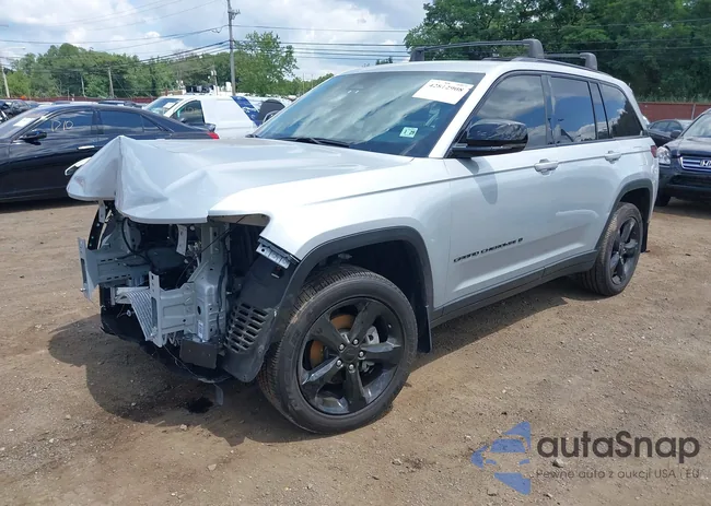 1C4RJHAG9R8930153: 42812908