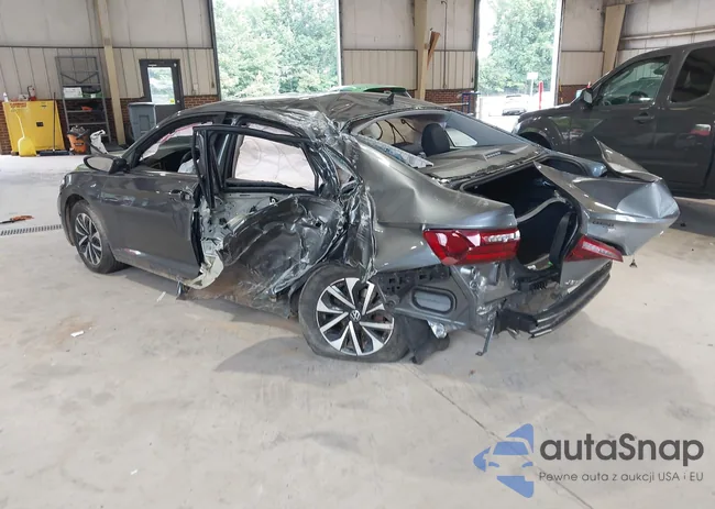 3VWCM7BU1NM017255: 42813936