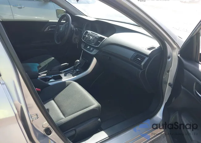 1HGCR2F38FA079762: 42814236