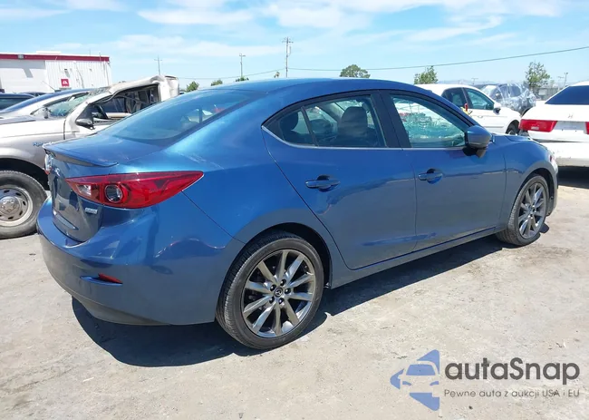 3MZBN1V33JM204161: 42814497