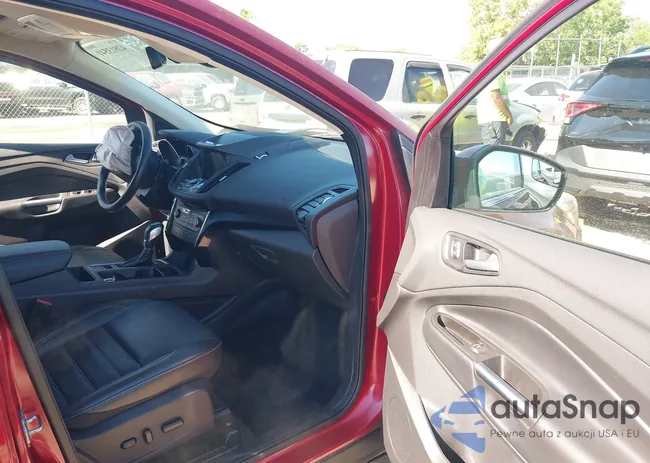 1FMCU9J96KUA68961: 42813541