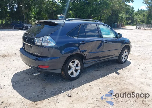 2T2HA31UX4C028995: 42813558