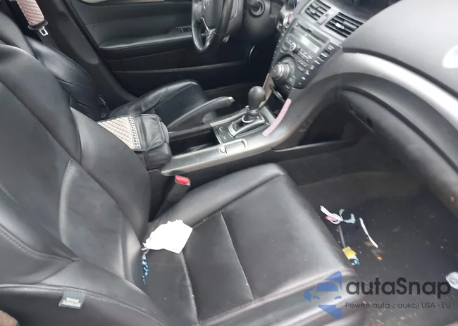 19UUA8F50DA004776: 42813582