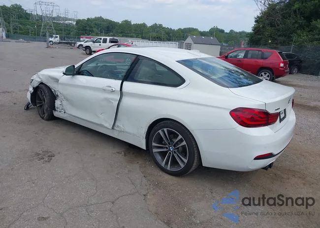 WBA4W5C07LFH15898: 42813672