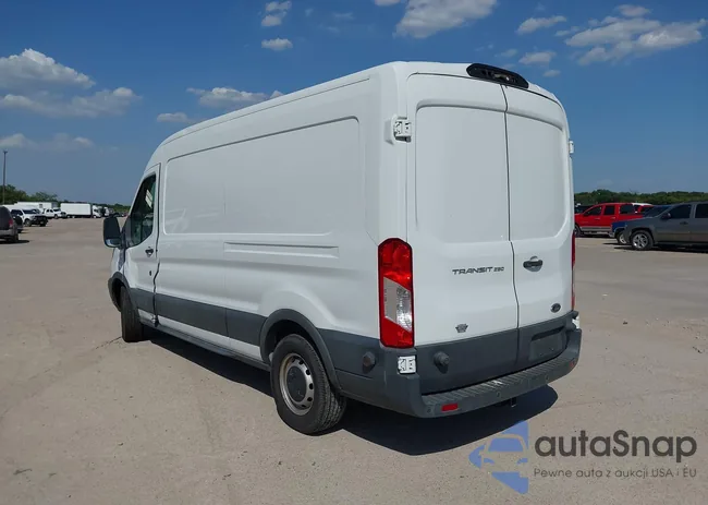 1FTYR2CM9JKA15458: 42813736