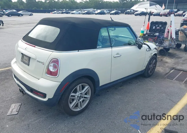 WMWZP3C52ET706689: 42813835