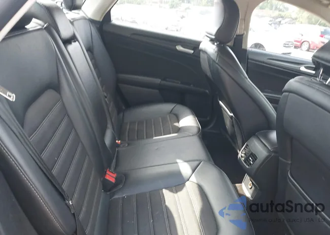 3FA6P0LU0JR169771: 42813873