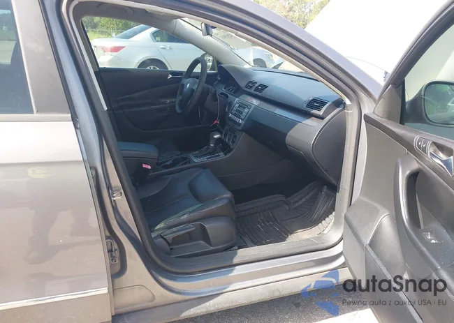 WVWXK73C17E020925: 42815093