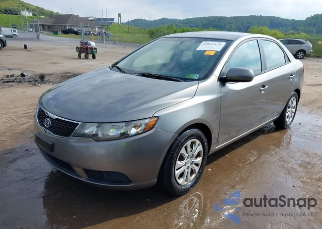 KNAFU4A2XC5636032: 42815125