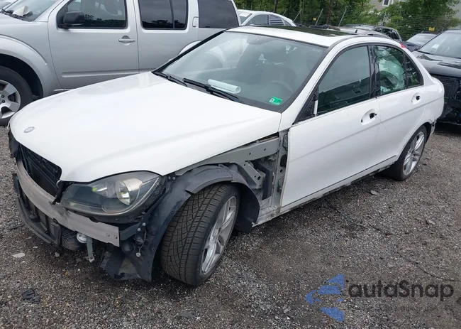 WDDGF4HB9EG240467: 42815379