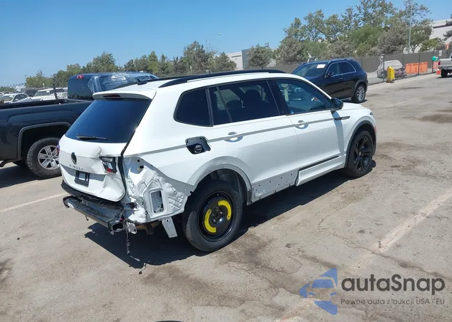 3VVCB7AX9PM110288: 42815456