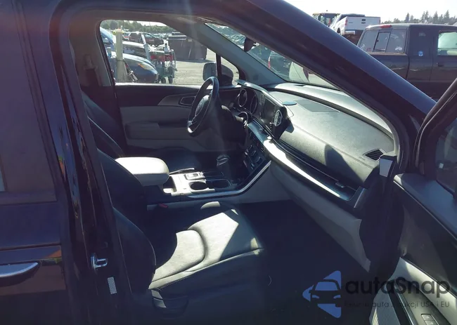 KNDNB4H30N6095184: 42815510