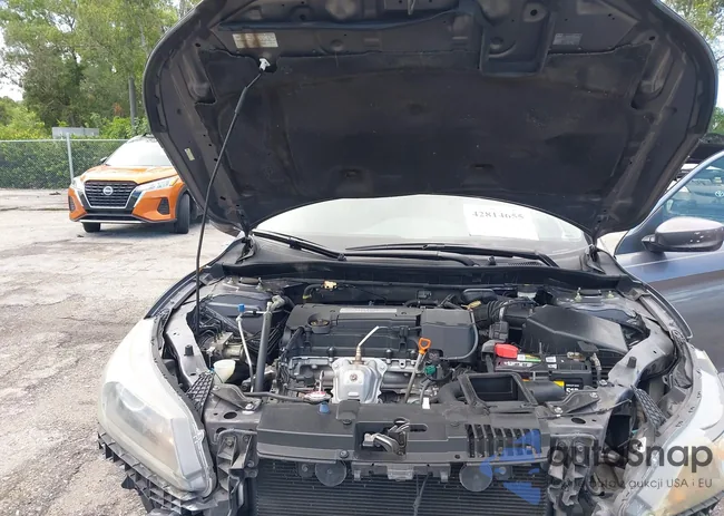 1HGCR2F38EA076536: 42814655