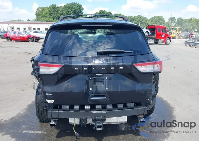 1FMCU0G67MUA77387: 42814671