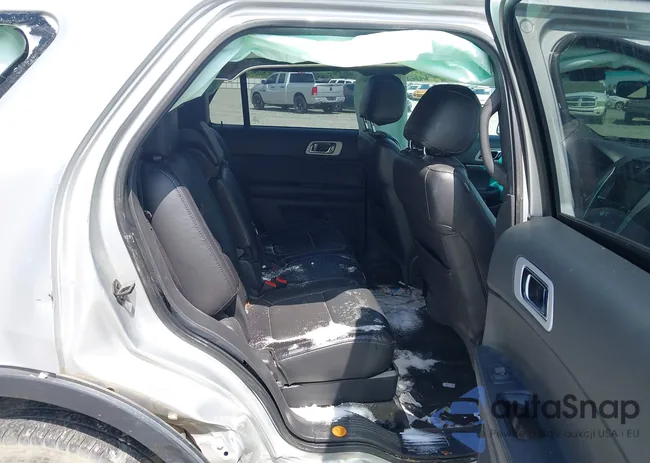 1FM5K7D8XFGA61795: 42815988