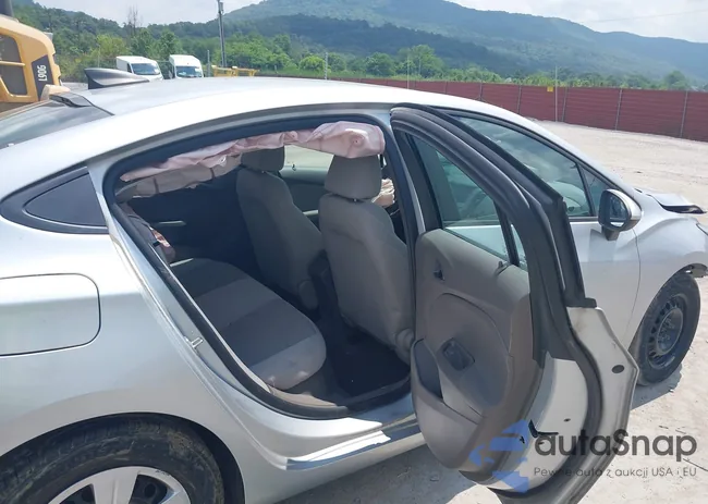 1G1BC5SM4H7277341: 42816237