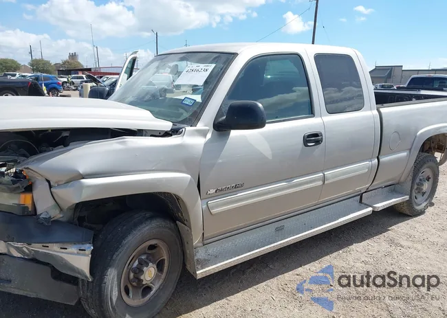 1GCHC29U95E152753: 42816238