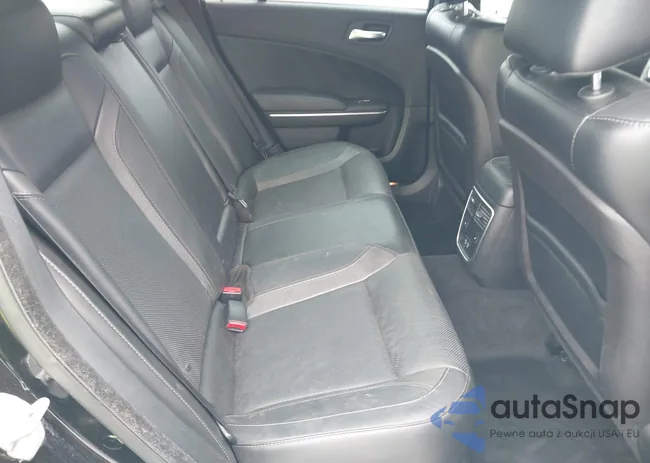 2C3CDXCT3FH858183: 42816295