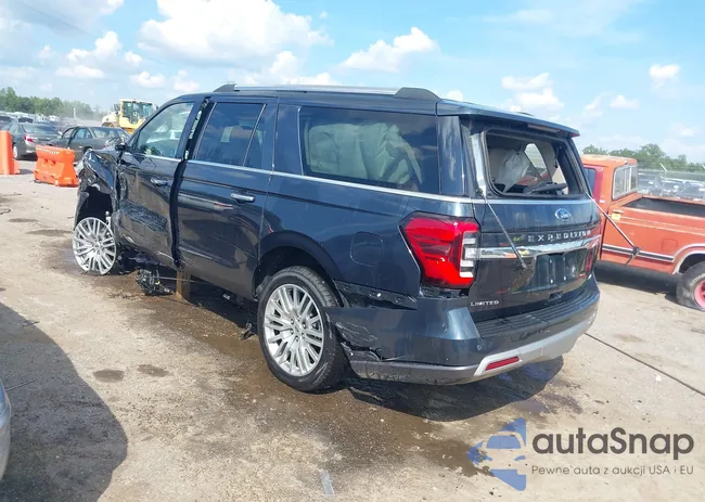 1FMJK2A80PEA61744: 42815595