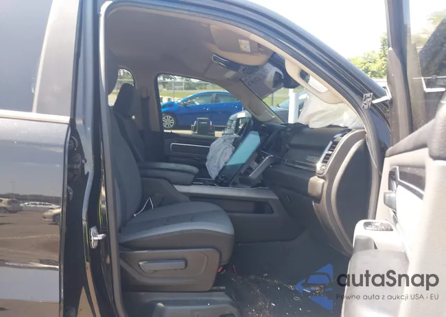 1C6SRFFT0KN834298: 42815678