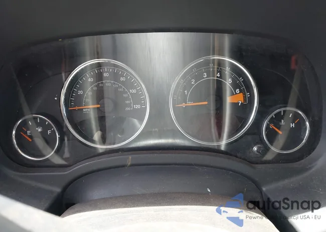 1C4NJCEA7ED630846: 42815784