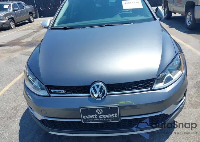 3VWH17AU0HM509330: 42815830