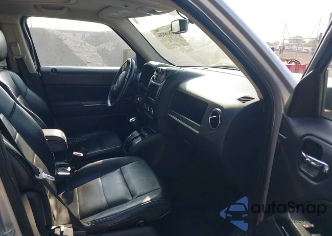 1C4NJRCBXED540721: 42816936