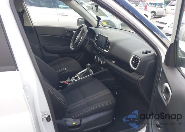 KMHRC8A36RU302528: 42816939