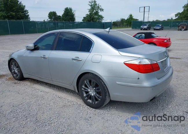 KMHGC46F49U062611: 42817119