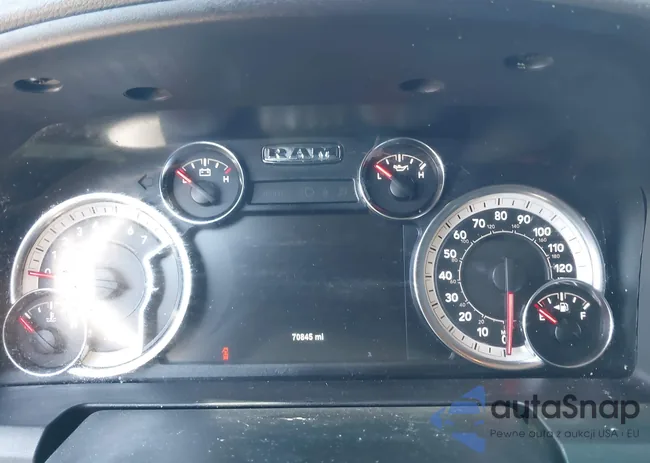 1C6RR7TT4JS135572: 42817131