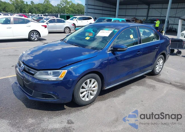 3VW637AJ5DM214869: 42817133