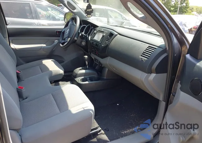 5TFNX4CN8DX029033: 42817205