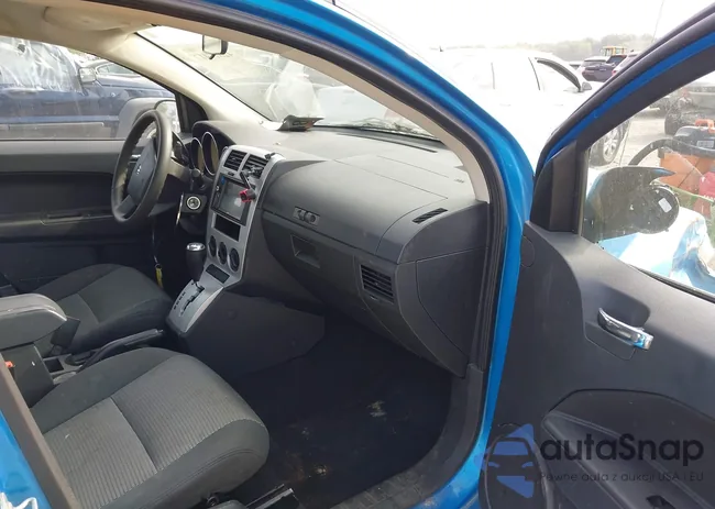 1B3HB48B38D505790: 42817417