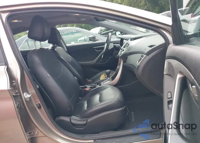 5NPDH4AE1DH445884: 42817421