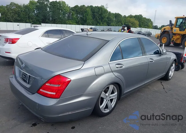 WDDNG7DB1CA428511: 42816604