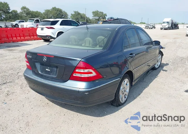 WDBRF61J45A685720: 42816722