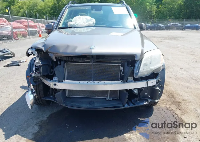 WDCGG8JB3EG320169: 42816795