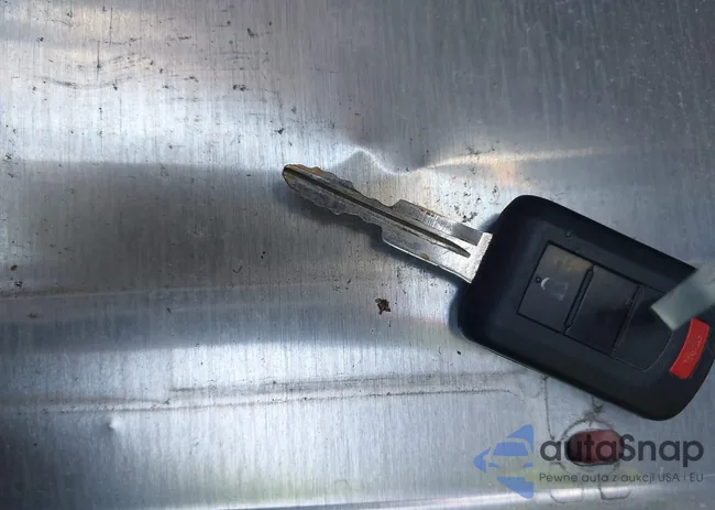 ML32A3HJ9JH013582: 42818048