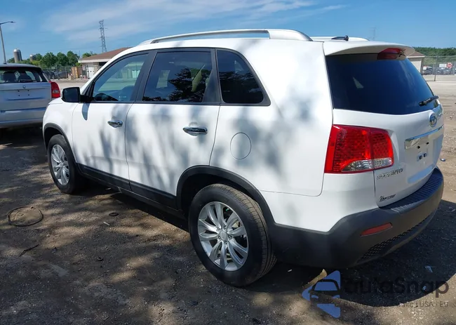 5XYKU4A21BG179750: 42818055