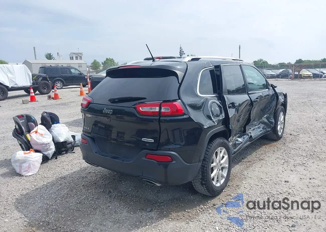 1C4PJMCS7FW523070: 42818068