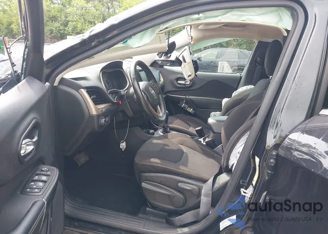 1C4PJMCS7FW523070: 42818068