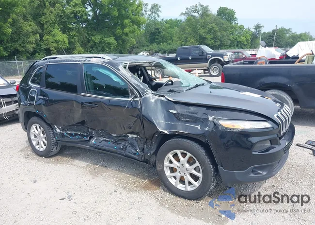 1C4PJMCS7FW523070: 42818068